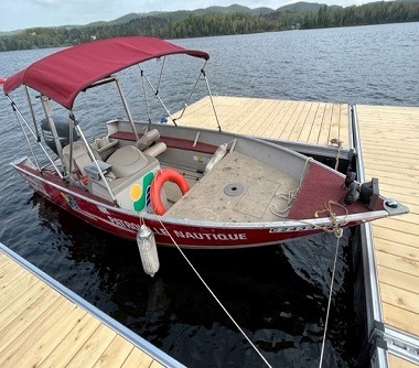 Vente par appel d'offres - Bateau de marque Princecraft